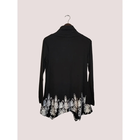 SeSe Code Black & White Long Sleeve Asymmetric Floral Longline Tunic Top Size M - Picture 3 of 10